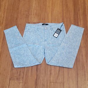 Women's HUDSON Jeans Nico Super Skinny Mid-Rise Ankle Jeans- Size 32